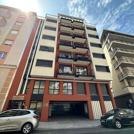 Charmant Studio A Proximite Du Port De نيس المظهر الخارجي الصورة